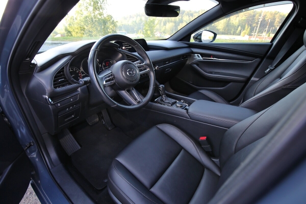 Тачка из США. Белорус восстановил полноприводный хетчбэк Mazda 3 — сколько стоил ремонт? Тачка из США. Белорус восстановил полноприводный хетчбэк Mazda 3 — сколько стоил ремонт?