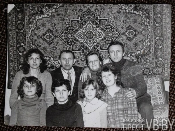 Печки-лавочки «Граевской слободы». Cтарожил вспоминает, как застраивалась окраина Бреста Печки-лавочки «Граевской слободы». Cтарожил вспоминает, как застраивалась окраина Бреста