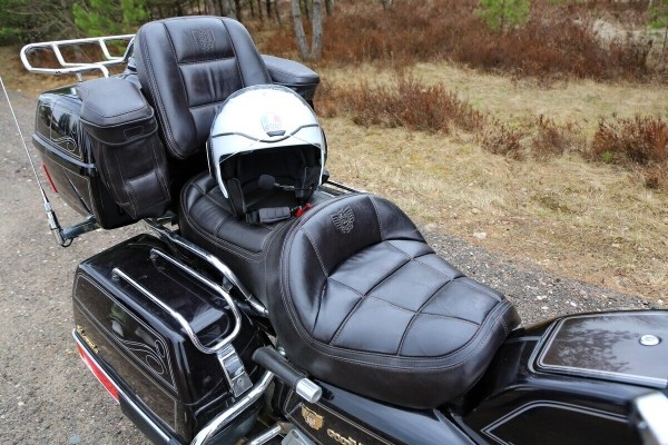 Вот мои крылья! Белорус купил топовый Honda GL1200 Gold Wing у американской церкви Вот мои крылья! Белорус купил топовый Honda GL1200 Gold Wing у американской церкви