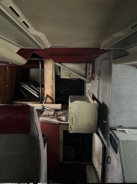 В пассажирском автобусе, приехавшем из Беларуси в Литву, обнаружили тайник с контрабандой В пассажирском автобусе, приехавшем из Беларуси в Литву, обнаружили тайник с контрабандой