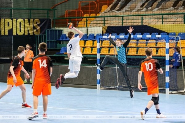 В Бресте завершился финальный этап гандбольного турнира «Стремительный мяч» В Бресте завершился финальный этап гандбольного турнира «Стремительный мяч»
