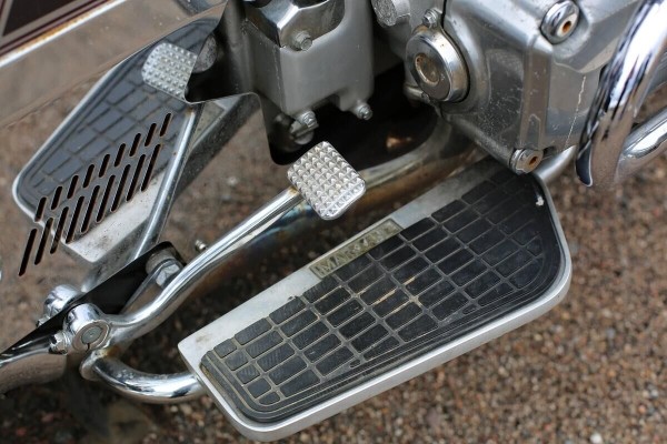 Вот мои крылья! Белорус купил топовый Honda GL1200 Gold Wing у американской церкви Вот мои крылья! Белорус купил топовый Honda GL1200 Gold Wing у американской церкви