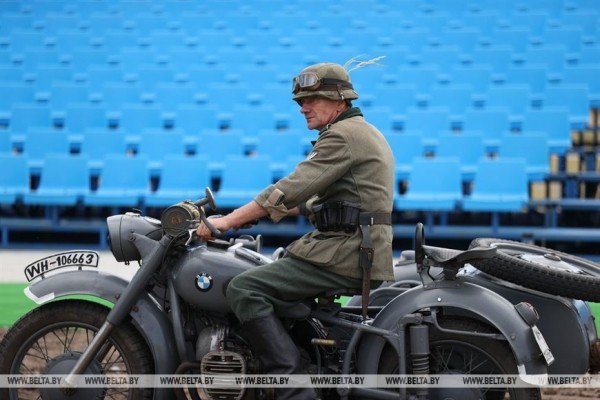 Репетиция реконструкции начала войны проходит в Брестской крепости Репетиция реконструкции начала войны проходит в Брестской крепости