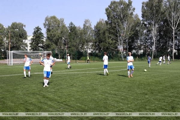 Новое футбольное поле с искусственным покрытием открыли в Малорите Новое футбольное поле с искусственным покрытием открыли в Малорите