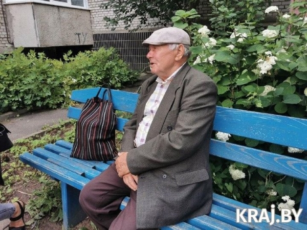 В Беларуси обрушился балкон вместе с мужчиной В Беларуси обрушился балкон вместе с мужчиной