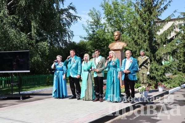 Брестская область. В Лопатино открыли памятник герою-освободителю Дмитрию Тремасову
