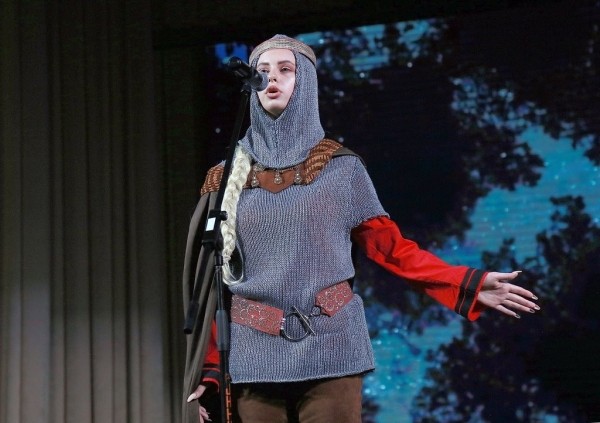 «Мисс Обаяние» трудится в вагонном участке Брестского отделения БелЖД «Мисс Обаяние» трудится в вагонном участке Брестского отделения БелЖД