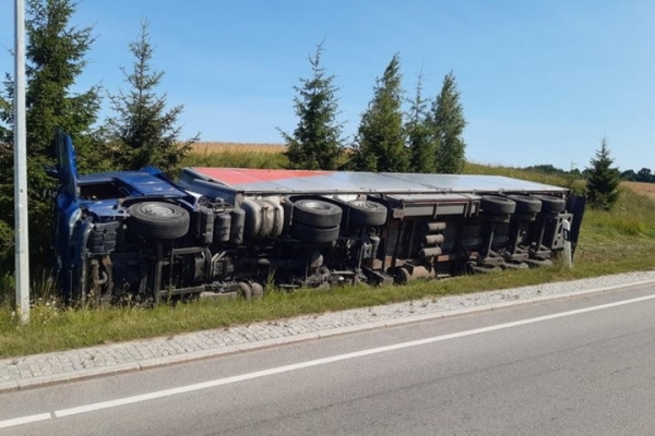 Посмотрите, как пьяный белорус на фуре удирал от полиции в Литве, и чем это закончилось. Видео Посмотрите, как пьяный белорус на фуре удирал от полиции в Литве, и чем это закончилось. Видео