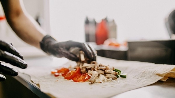 Попробуй эту вкусную и сытную еду навынос. «Онлайн Брест» рекомендует: «Кофш», «Xpizza brest», «Три правила чебурека», «Кебаб на болоте» Попробуй эту вкусную и сытную еду навынос. «Онлайн Брест» рекомендует: «Кофш», «Xpizza brest», «Три правила чебурека», «Кебаб на болоте»