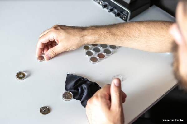 Видели в сдаче такие монеты? Показываем копейки, которые могут стоить дорого Видели в сдаче такие монеты? Показываем копейки, которые могут стоить дорого