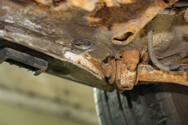 Audi 200 Quattro в руках брестчанина: «Купил за $1 350, а потратил в несколько раз больше» Audi 200 Quattro в руках брестчанина: «Купил за $1 350, а потратил в несколько раз больше»