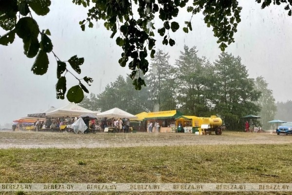 В деревне Высокое Березовского района состоялся экофестиваль «Споровские сенокосы – 2022»