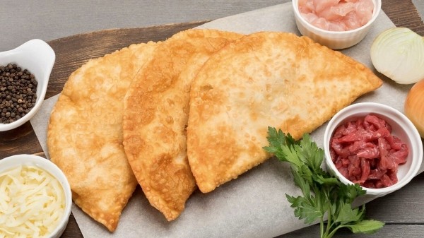 Попробуй эту вкусную и сытную еду навынос. «Онлайн Брест» рекомендует: «Кофш», «Xpizza brest», «Три правила чебурека», «Кебаб на болоте» Попробуй эту вкусную и сытную еду навынос. «Онлайн Брест» рекомендует: «Кофш», «Xpizza brest», «Три правила чебурека», «Кебаб на болоте»