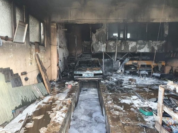 В Кобрине сгорел автомобиль, а его владелец получил ожоги В Кобрине сгорел автомобиль, а его владелец получил ожоги