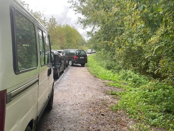 «Стоим до крепости». Новая система очереди на границе — ситуация в Бресте «Стоим до крепости». Новая система очереди на границе — ситуация в Бресте