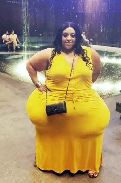 8 женщин с самыми большими ягодицами в мире