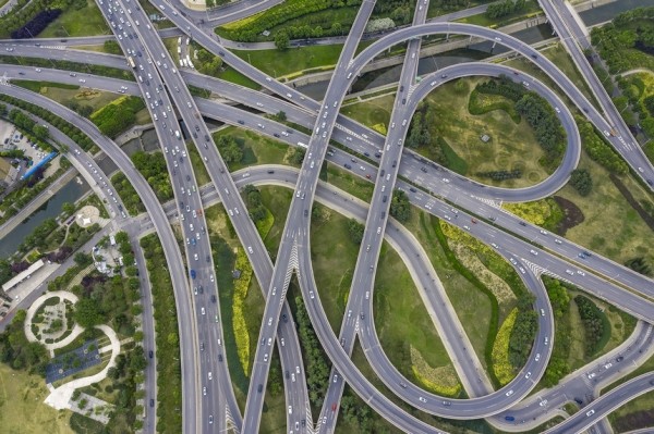 Без навигатора не соваться. 7 необычных автомобильных развязок мира Без навигатора не соваться. 7 необычных автомобильных развязок мира