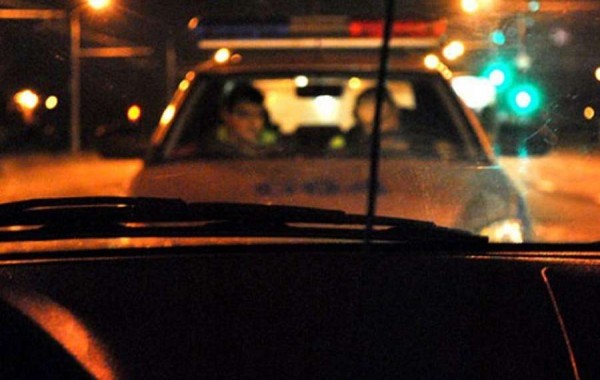 В Беларуси пьяный бесправник угнал с СТО дорогой автомобиль и попал на нем в ДТП