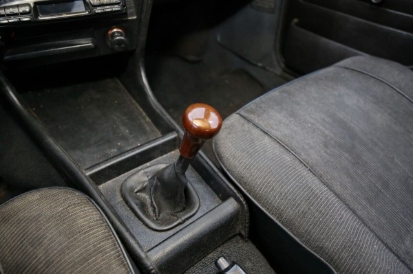 Купил BMW E21 за $500 и восстановил занедорого. Показываем, что получилось у белоруса