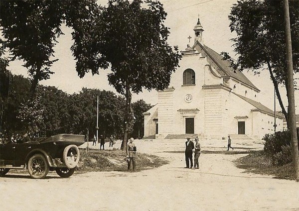 
                Как было раньше: Брест, вид на Свято-Николаевский гарнизонный собор
            