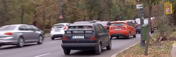Мужчина превратил свой VW Golf Mk2 в электромобиль с солнечными батареями. Сколько это стоило? Мужчина превратил свой VW Golf Mk2 в электромобиль с солнечными батареями. Сколько это стоило?