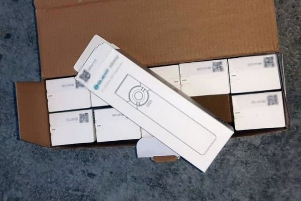 В Польше два белоруса стянули товар у другого водителя прямо на таможне