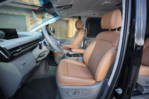 «Растаможка – 25 000 евро!» Белорус привез дизельный Hyundai Staria. Что за он?