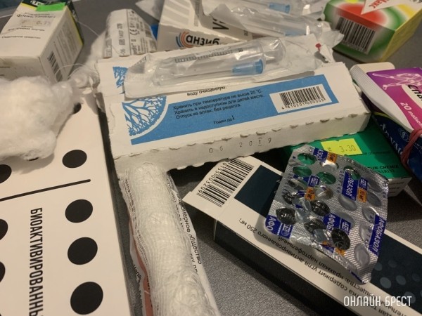 А в вашей «домашней аптечке» есть антибиотики? Узнайте простые правила по их эффективному использованию А в вашей «домашней аптечке» есть антибиотики? Узнайте простые правила по их эффективному использованию