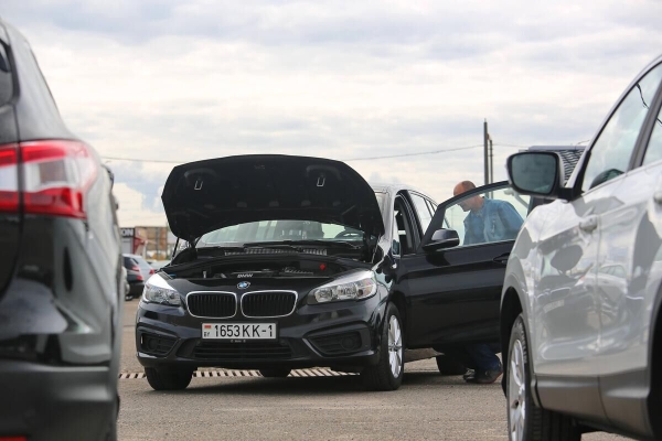 Белоруска купила Mazda по совету подборщика, а на СТО рассмеялись. Можно ли вернуть деньги? Белоруска купила Mazda по совету подборщика, а на СТО рассмеялись. Можно ли вернуть деньги?
