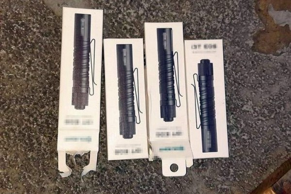 В Польше два белоруса стянули товар у другого водителя прямо на таможне