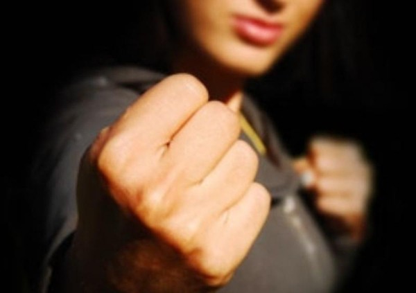 В Гомеле родная дочь избивала и гнобила мать