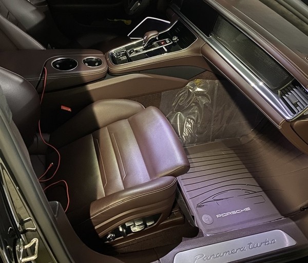 Как думаете, сколько стоит этот Porsche Panamera Turbo 2018 года выпуска? Как думаете, сколько стоит этот Porsche Panamera Turbo 2018 года выпуска?