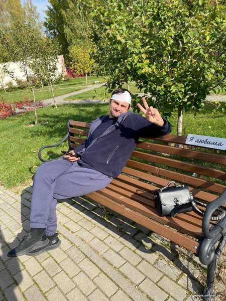 «15 лет ездил на работу, а тут забыл маршрут». Как белорус с опухолью мозга борется за жизнь