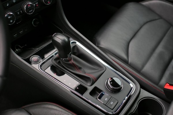 Белорус пригнал на перепродажу Seat Ateca. Хочет выручить 26 900 Белорус пригнал на перепродажу Seat Ateca. Хочет выручить 26 900