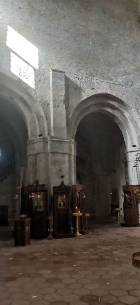 «Вдоль дороги — венки и памятники». Белорус в одиночку отправился в горы Грузии, где даже страховка не действует «Вдоль дороги — венки и памятники». Белорус в одиночку отправился в горы Грузии, где даже страховка не действует