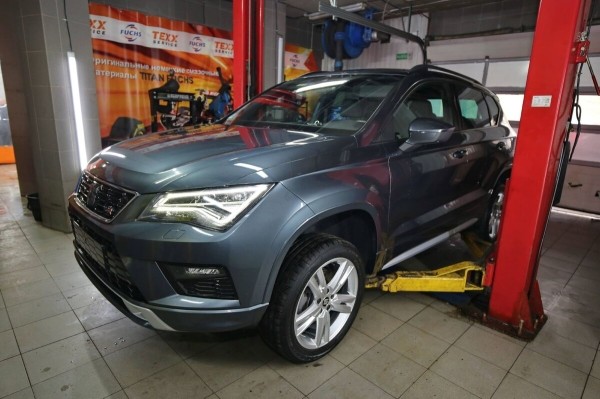 Белорус пригнал на перепродажу Seat Ateca. Хочет выручить 26 900 Белорус пригнал на перепродажу Seat Ateca. Хочет выручить 26 900