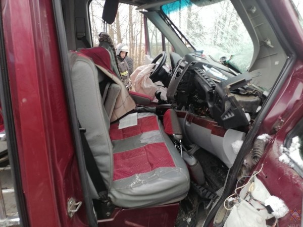 Маршрутка с пассажирами попала в аварию под Бобруйском Маршрутка с пассажирами попала в аварию под Бобруйском
