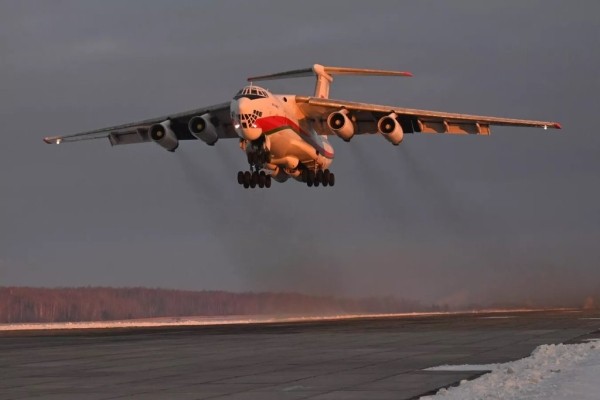 Белорусские спасатели отправились в Турцию на разборы завалов Белорусские спасатели отправились в Турцию на разборы завалов