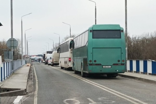 Улететь и не «влететь». Если у вас пересадка в Варшаве, резервируйте на дорогу минимум сутки Улететь и не «влететь». Если у вас пересадка в Варшаве, резервируйте на дорогу минимум сутки