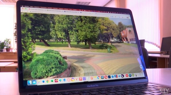 В Кобрине прокладывают турмаршруты с помощью нейросети. Посмотрите, как работает искусственный интеллект В Кобрине прокладывают турмаршруты с помощью нейросети. Посмотрите, как работает искусственный интеллект