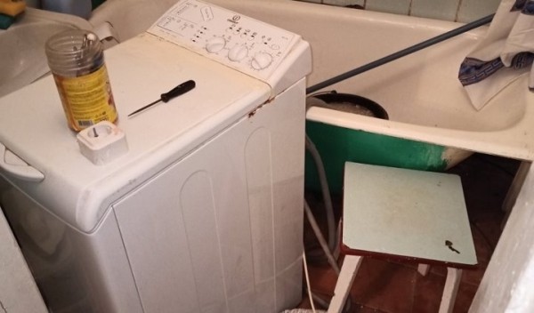 В Беларуси от удара током погиб пенсионер