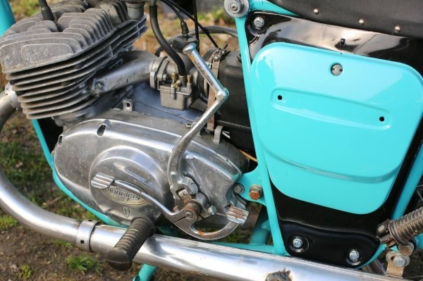 Новый «Иж» из советской коробки. Сколько же он сейчас стоит? Новый «Иж» из советской коробки. Сколько же он сейчас стоит?