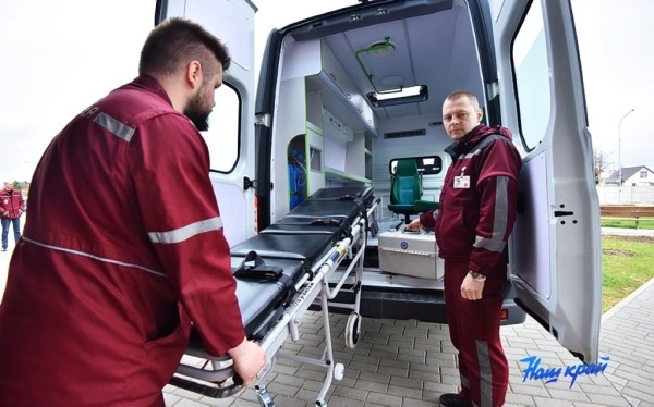 Парк автомобилей скорой помощи пополнился в Барановичах