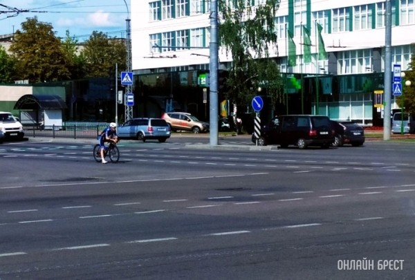 Велосипедисты-шоссейники из Беларуси, России и Франции откроют сезон в Бресте