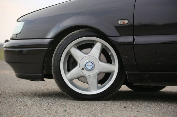 «Покраска обошлась в $3 200». В Беларуси нашли редкий VW Passat VR6 (B4) «Покраска обошлась в $3 200». В Беларуси нашли редкий VW Passat VR6 (B4)