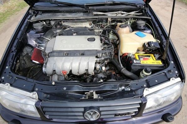 «Покраска обошлась в $3 200». В Беларуси нашли редкий VW Passat VR6 (B4) «Покраска обошлась в $3 200». В Беларуси нашли редкий VW Passat VR6 (B4)