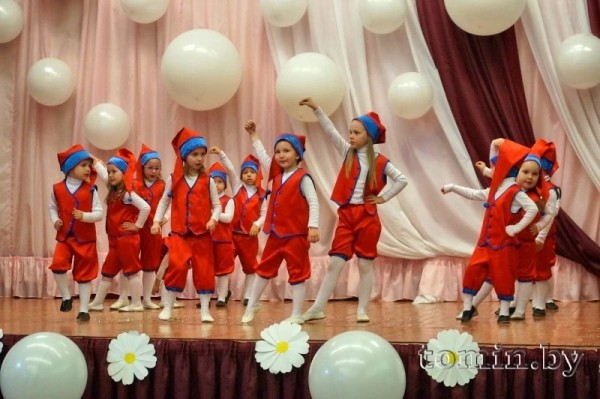 В Бресте ярко отметил 35-летие детский сад № 69 «Черемушки»: как это было В Бресте ярко отметил 35-летие детский сад № 69 «Черемушки»: как это было