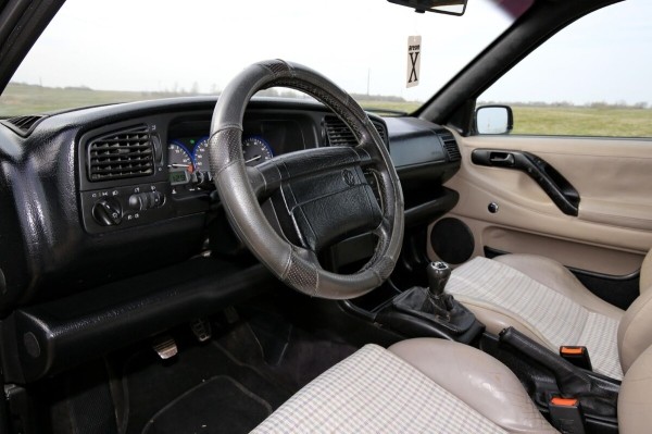 «Покраска обошлась в $3 200». В Беларуси нашли редкий VW Passat VR6 (B4) «Покраска обошлась в $3 200». В Беларуси нашли редкий VW Passat VR6 (B4)