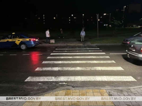 В Бресте водитель Geely сбил 55-летнюю женщину