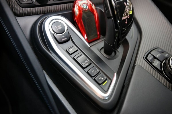 22-летний парень из Жодино купил BMW i8 за $100 тысяч — доволен? 22-летний парень из Жодино купил BMW i8 за $100 тысяч — доволен?